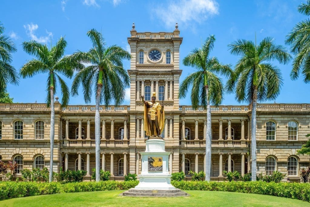 Oahu - King Kamehameha statue