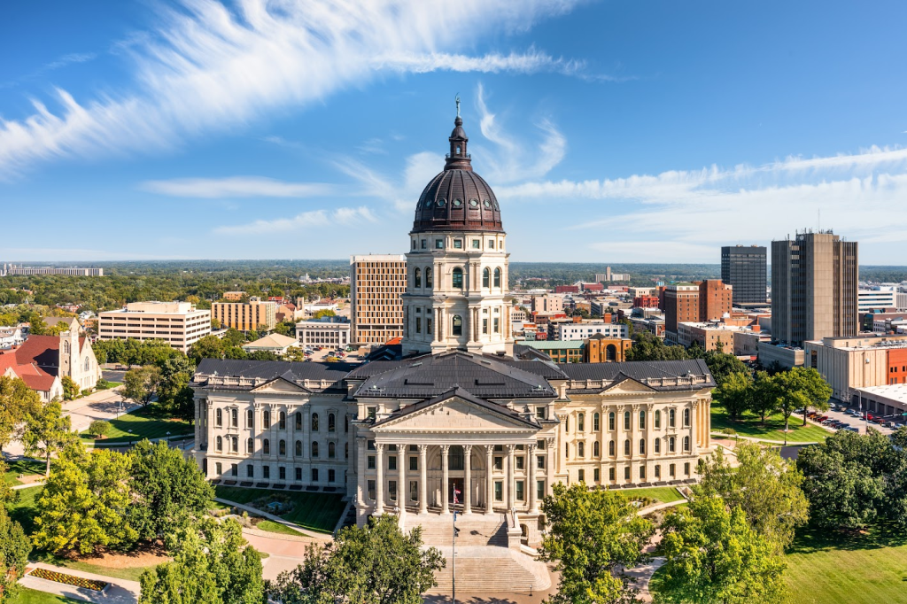 The Ultimate Kansas City Guide: Best Attractions, BBQ & Jazz