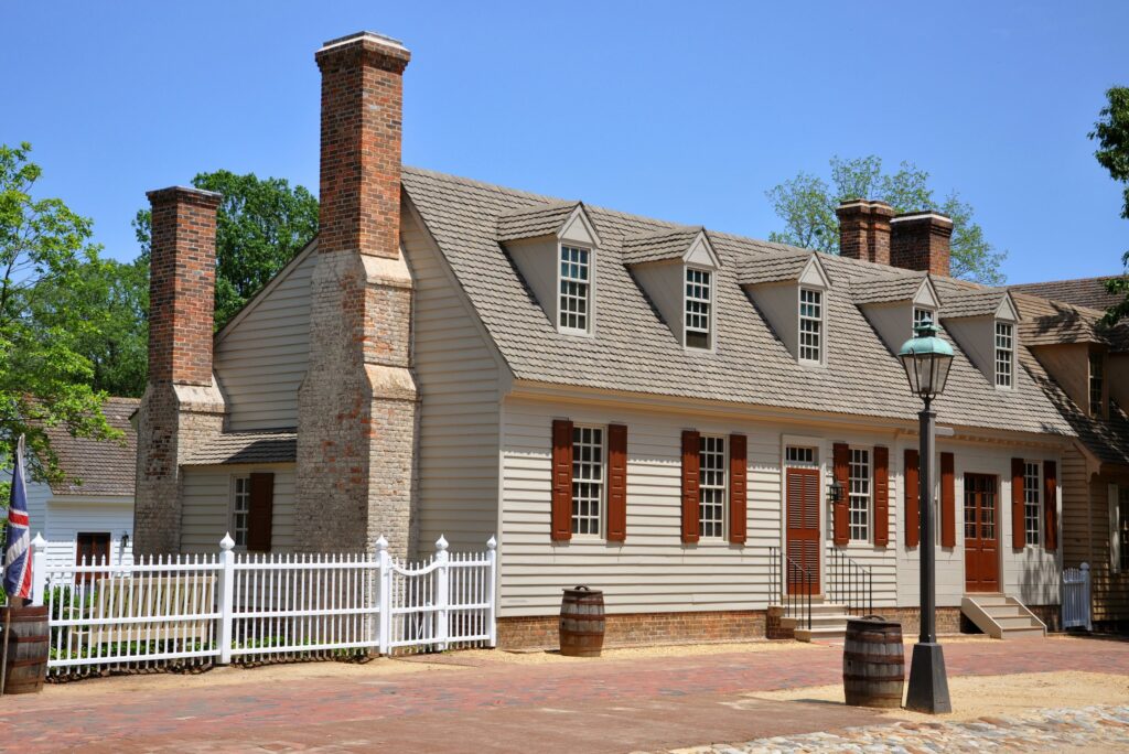 Is Colonial Williamsburg Open All Year?