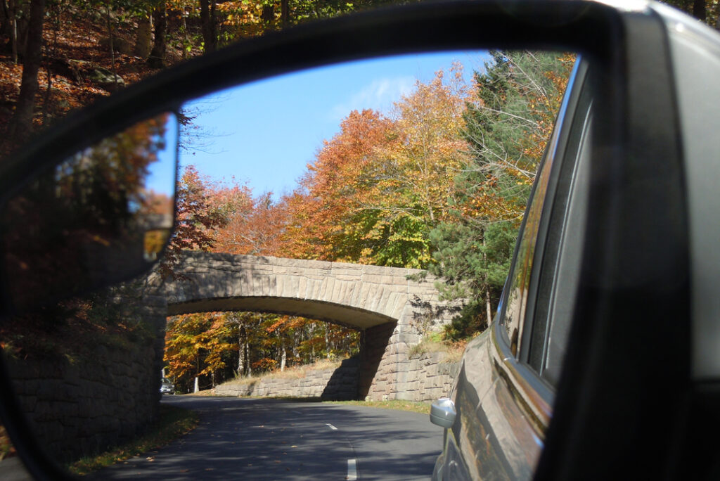 How do you avoid crowds in Acadia National Park?