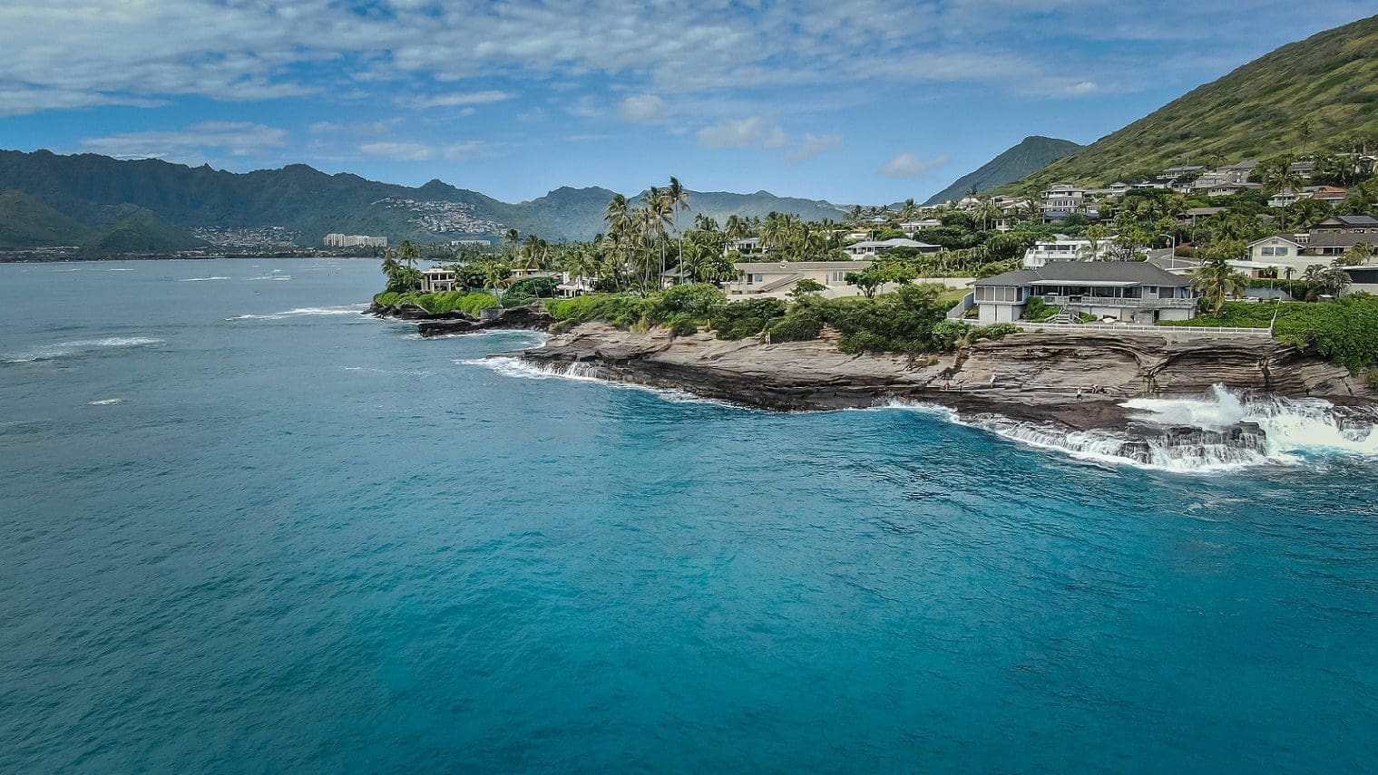 What’s the best month to visit Oahu?