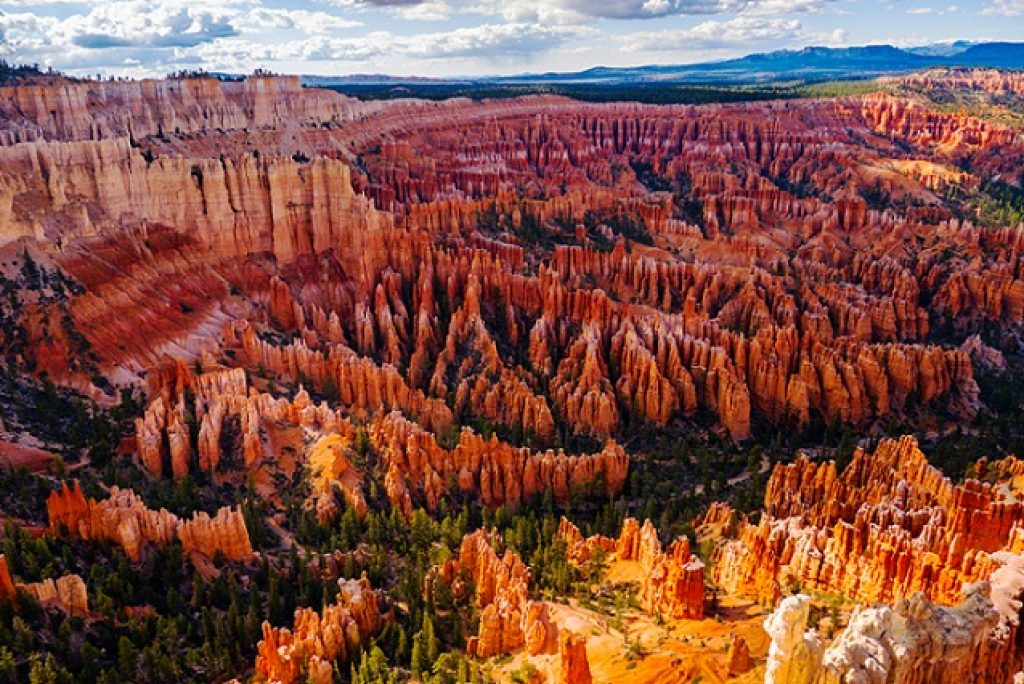 How Much Does It Cost to Drive Through Bryce Canyon?