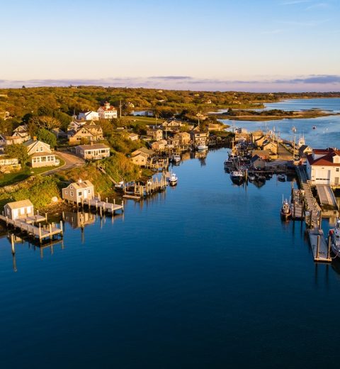 Where Do Celebrities Live on Martha’s Vineyard?