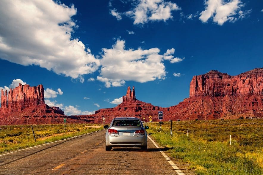 How Long Does it Take to Drive Through Monument Valley?