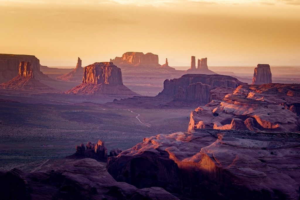 Are Tours Open in Monument Valley?