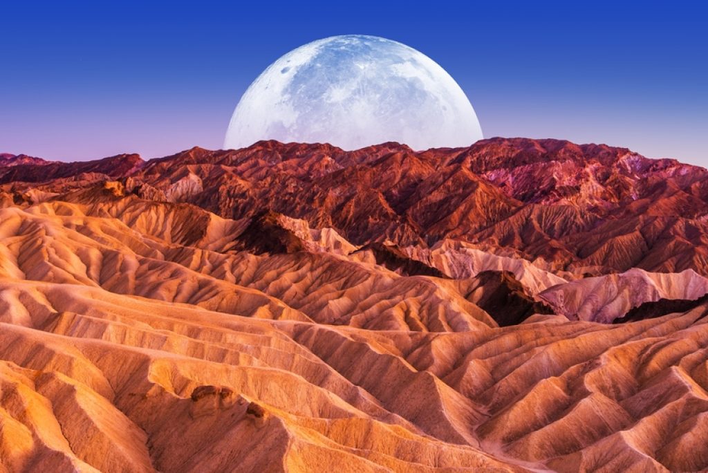 How Far is Death Valley from the Grand Canyon?