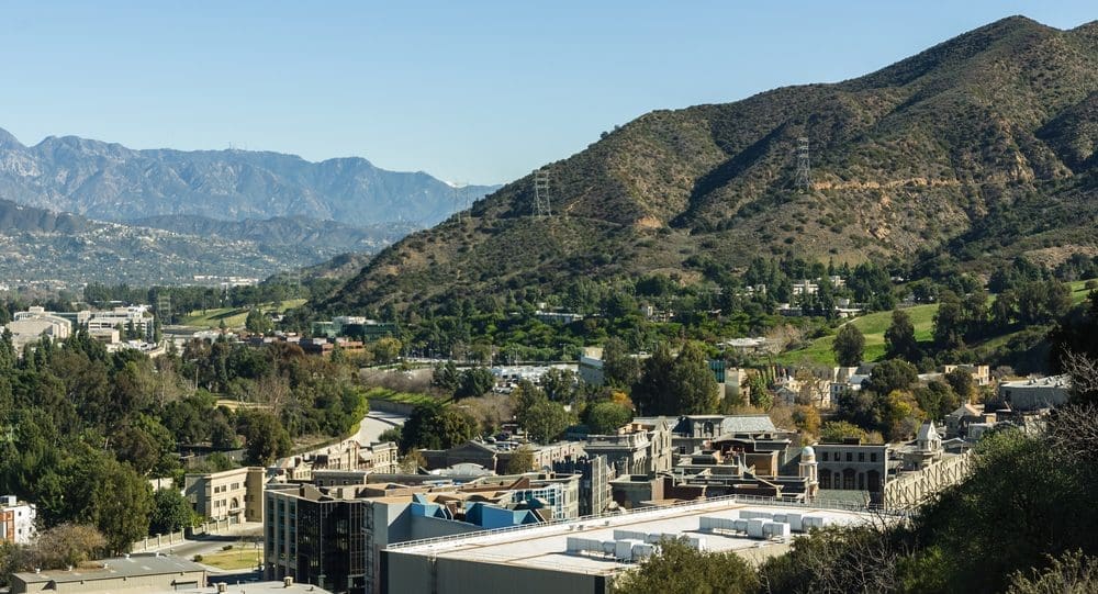 What sets can you visit in LA?