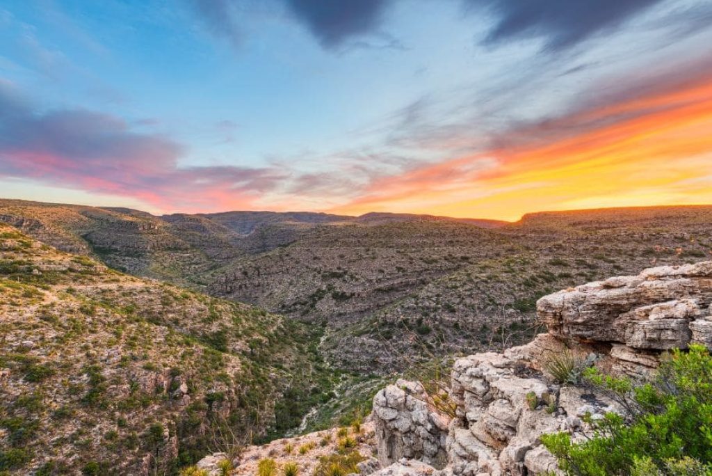 Where is Carlsbad Caverns?