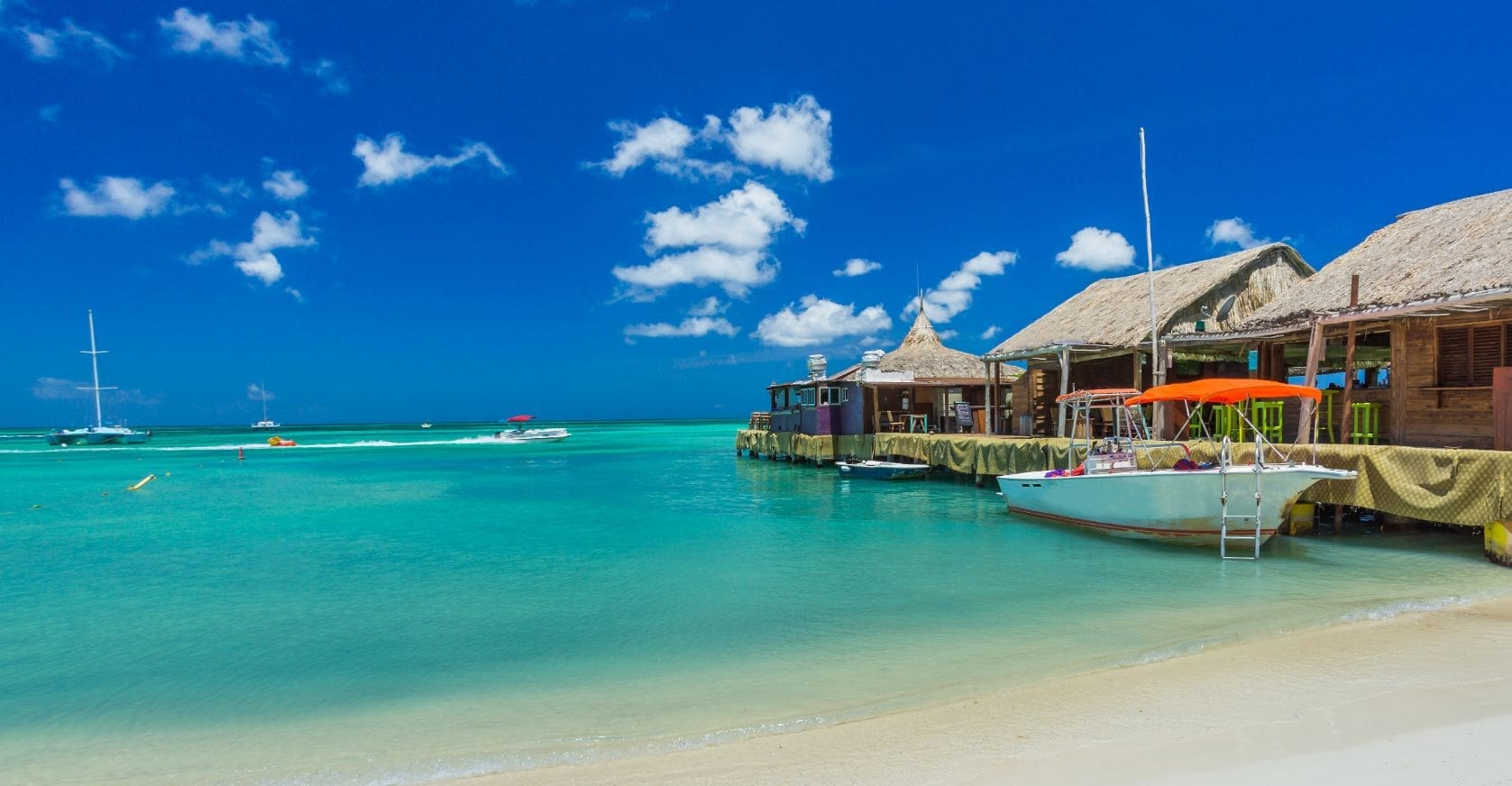 What Are the Closest Beaches to the Cruise Port in Aruba?