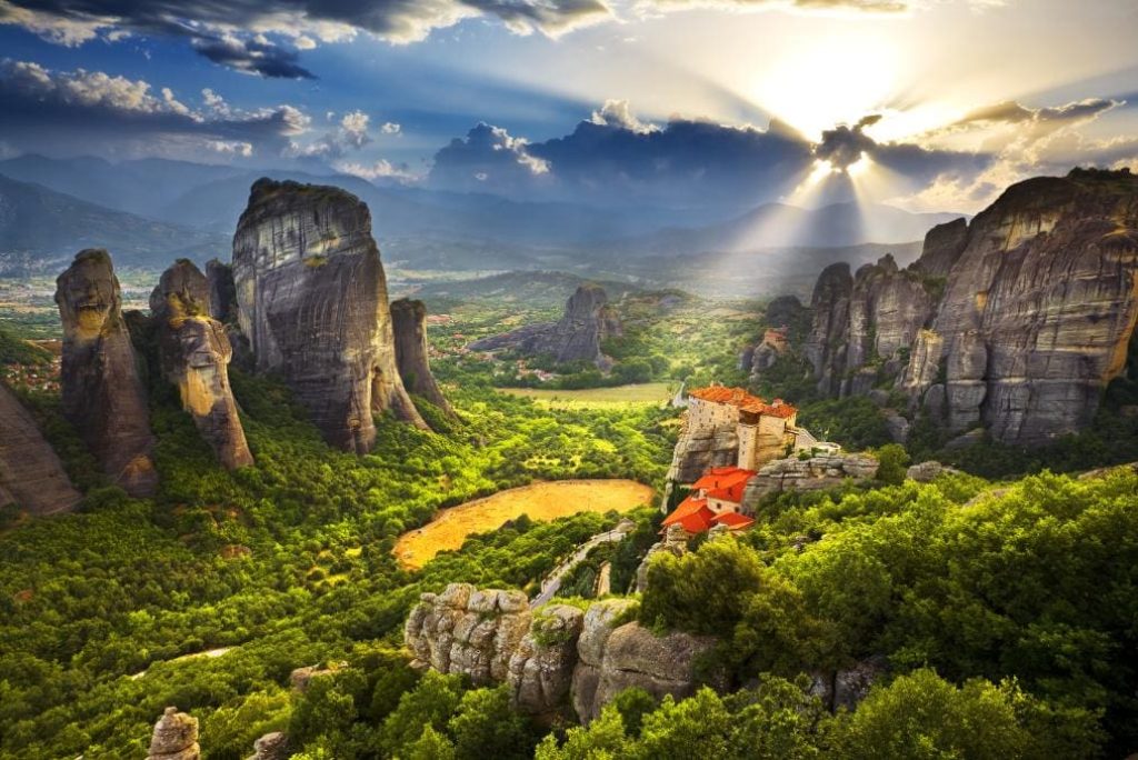 What are the best monasteries in Meteora?