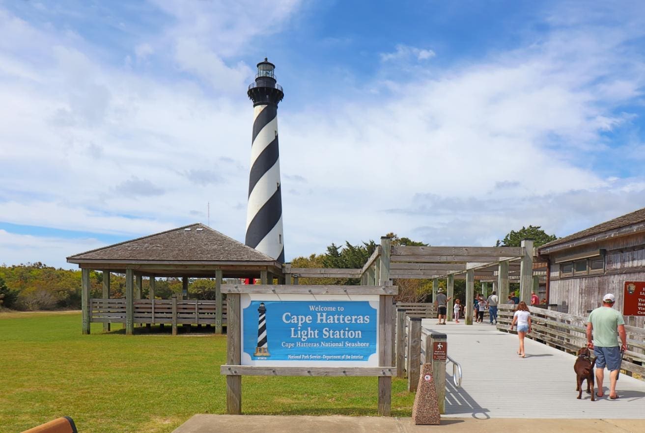 Is the Cape Hatteras Lighthouse open to the Public?