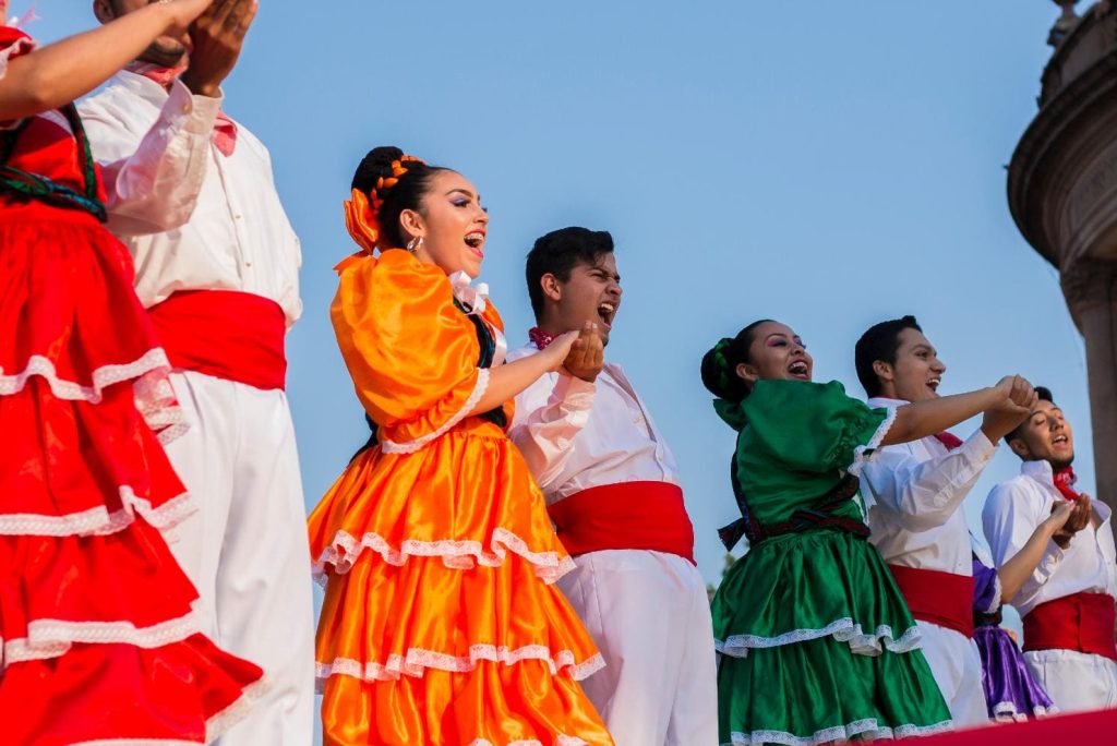 How Close is Durango to Mesa Verde National Park?