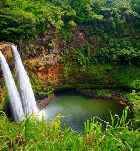 Where does the Road to Hana Start?