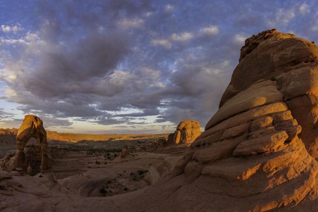 Is a Delicate Arch best at sunrise or sunset?