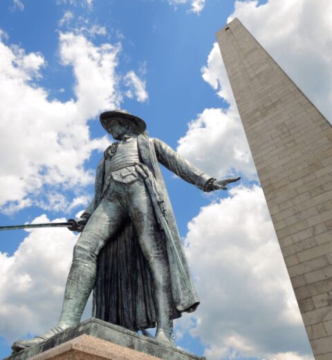 Can you walk around Salem?